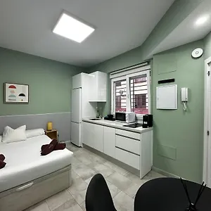 lovely-rental-unital-malaga.hotelsinnerja.org/